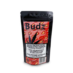 Budz der Sorte 'Erdbeere' Small Buds in einer schwarzen Verpackung mit einem Etikett, das eine Nahaufnahme einer Erdbeere zeigt.