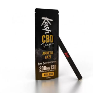 Ein schwarzer Einweg-Vape-Pen von Kush CBD in der Sorte Amnesia Haze, mit 200 mg CBD und 40% Konzentration, neben einer passenden schwarzen Verpackung.